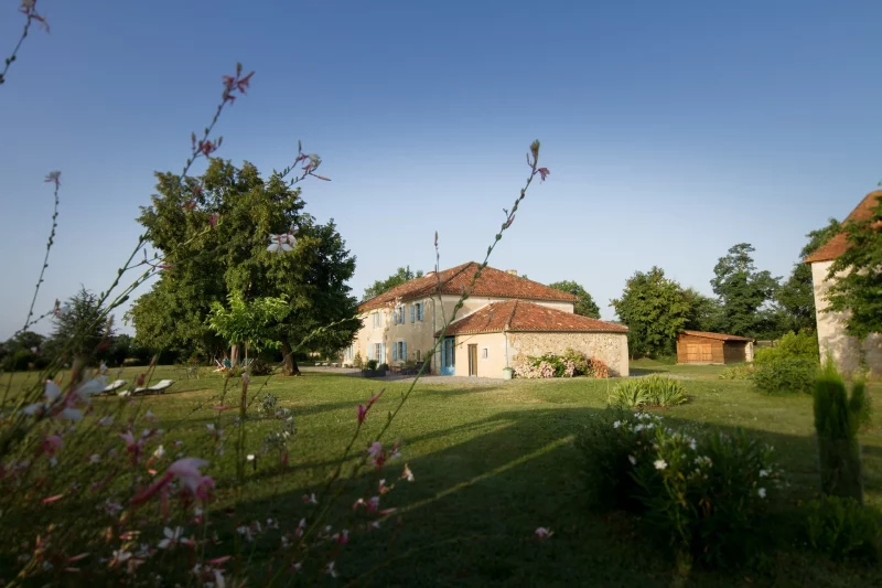 perisson-gers-chambre-hote-gite-nature-piscine-auch-marciac