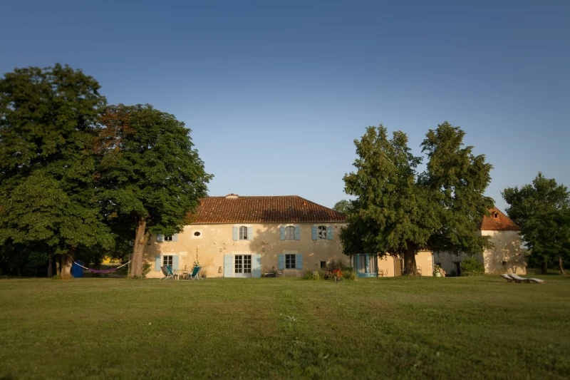 perisson-gers-chambre-hote-gite-nature-piscine-auch-marciac